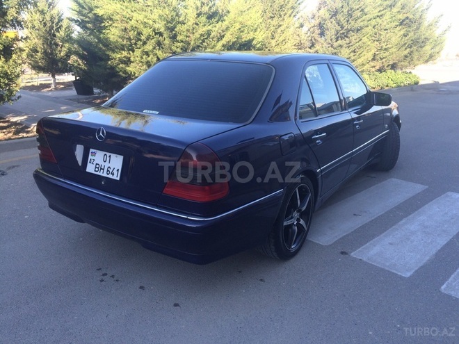 Mercedes C 240 1998, 250,000 km - 2.4 л - Bakı