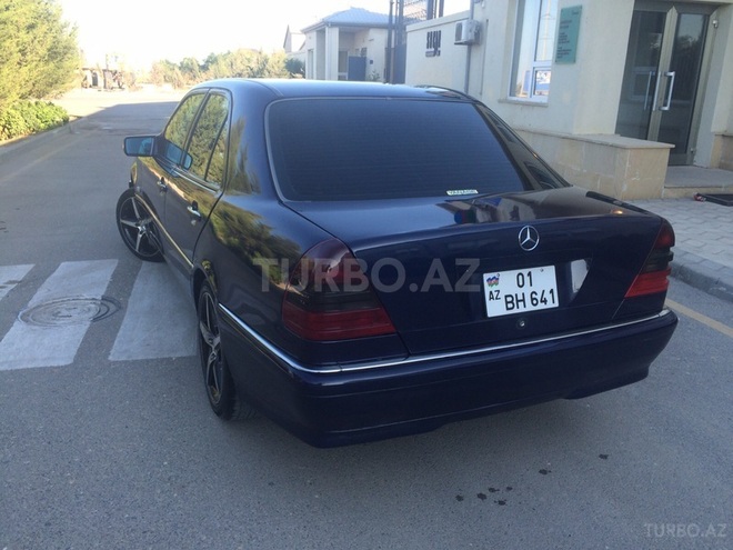 Mercedes C 240 1998, 250,000 km - 2.4 л - Bakı