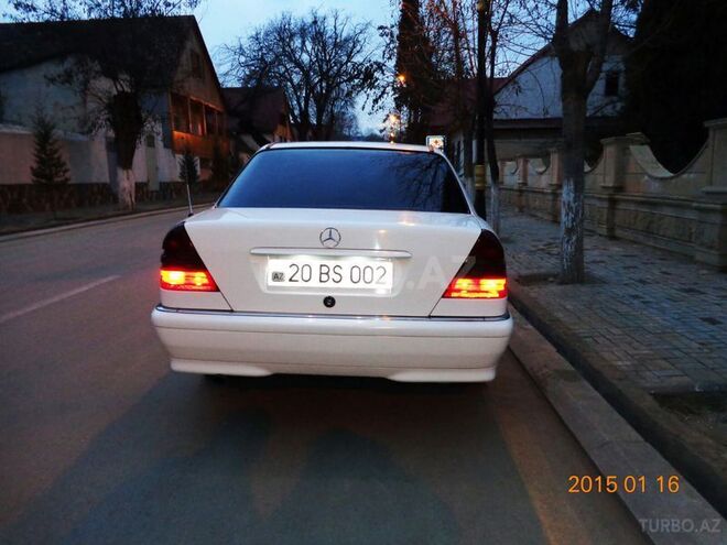 Mercedes C 180 1994, 320,000 km - 1.8 л - Bakı
