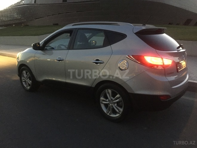 Hyundai ix35 2010, 67,000 km - 2.0 л - Bakı