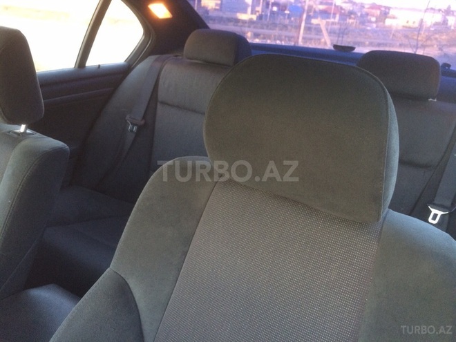 BMW 320 2002, 134,000 km - 2.0 л - Bakı
