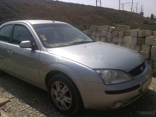 Ford Mondeo 2002, 235,600 km - 2.0 l - Bakı