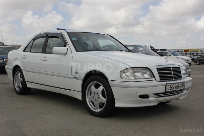 Mercedes C 200 1998, 173,000 km - 2.0 l - Bakı