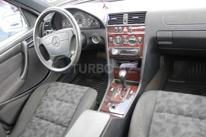 Mercedes C 200 1998, 173,000 km - 2.0 l - Bakı