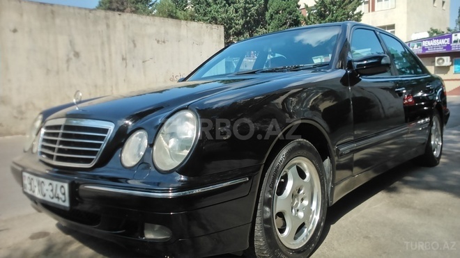 Mercedes E 200 2001, 265,000 km - 2.0 l - Bakı