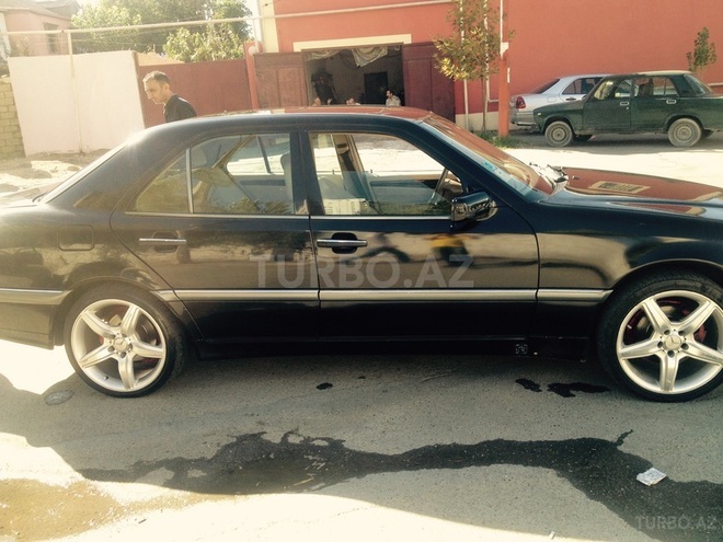 Mercedes C 230 1999, 150,000 km - 2.3 л - Bakı