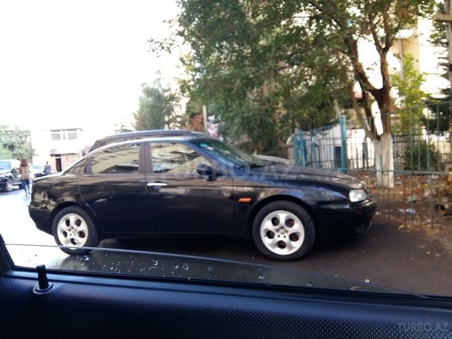Alfa Romeo 156 1998, 18,000 km - 2.5 l - Bakı