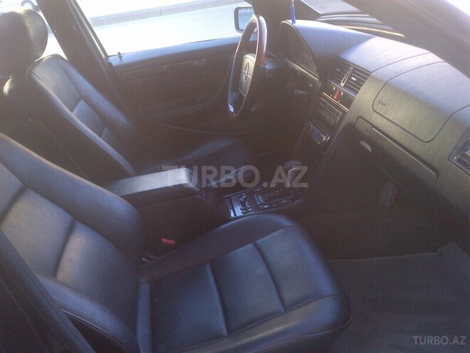 Mercedes C 230 1997, 170,000 km - 2.3 l - Bakı