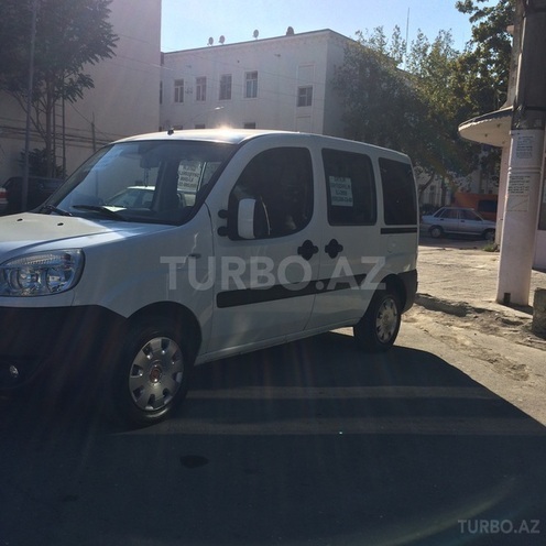 Fiat Doblo 2006, 162,800 km - 1.6 l - Bakı