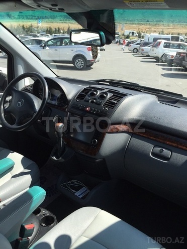 Mercedes Viano 2010, 185,000 km - 2.2 л - Bakı
