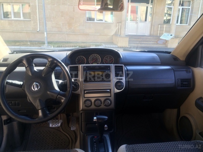 Nissan X-Trail 2004, 210,000 km - 2.4 л - Bakı