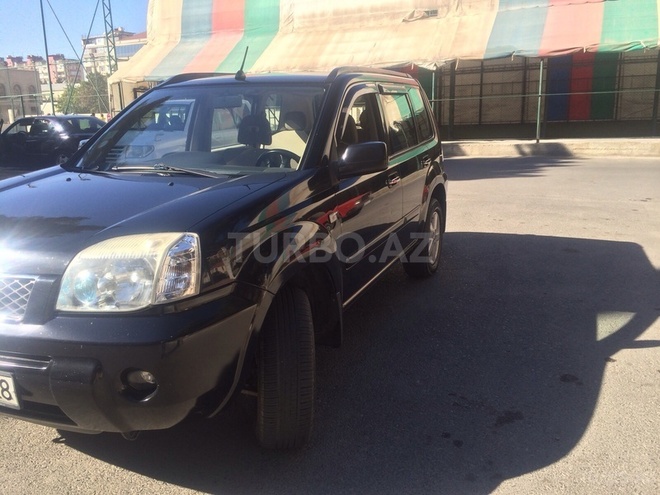 Nissan X-Trail 2004, 210,000 km - 2.4 л - Bakı
