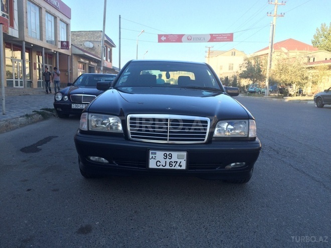 Mercedes C 200 1999, 133,000 km - 2.0 l - Bakı