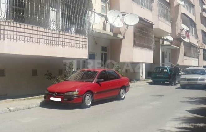 Opel Omega 1997, 255,000 km - 2.0 l - Bakı