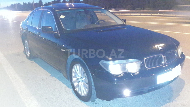 BMW 745 2002, 35,180 km - 4.4 л - Bakı