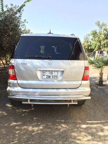 Mercedes ML 320 2002, 199,890 km - 3.2 l - Bakı