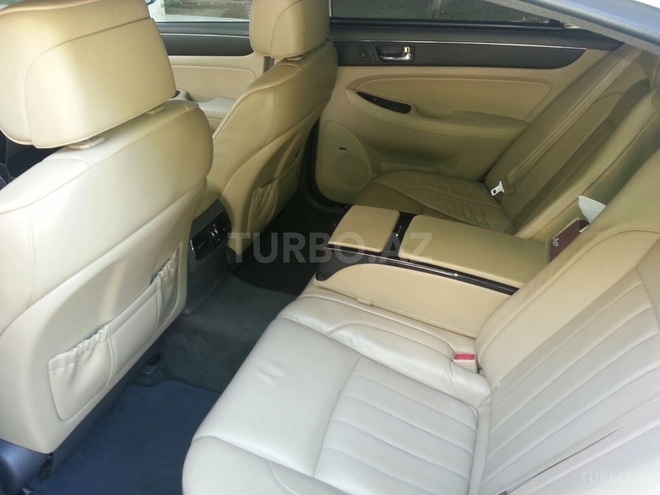 Hyundai Genesis 2010, 129,000 km - 3.8 l - Bakı