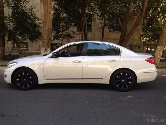 Hyundai Genesis 2010, 129,000 km - 3.8 l - Bakı