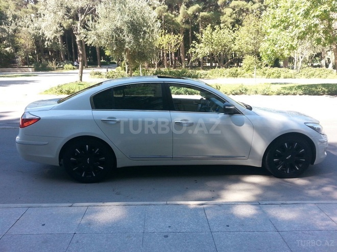Hyundai Genesis 2010, 129,000 km - 3.8 l - Bakı