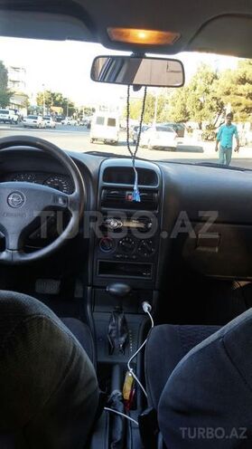Opel Astra 2001, 130,000 km - 1.8 l - Bakı
