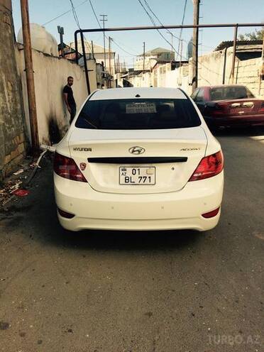 Hyundai Accent 2011, 66,000 km - 1.6 l - Bakı