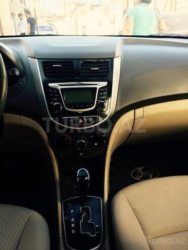 Hyundai Accent 2011, 66,000 km - 1.6 l - Bakı