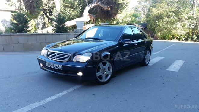 Mercedes C 220 2001, 290,000 km - 2.2 l - Bakı
