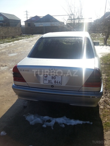 Mercedes C 240 1999, 213,000 km - 2.4 l - Bakı