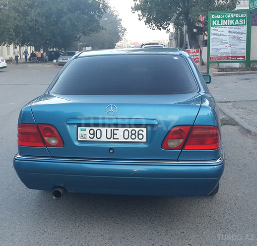 Mercedes E 200 1997, 286,000 km - 2.0 l - Bakı