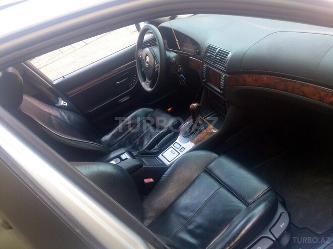BMW 528 1998, 280,000 km - 2.8 л - Bakı