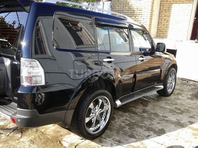 Mitsubishi Pajero 2007, 140,000 km - 3.0 l - Bakı
