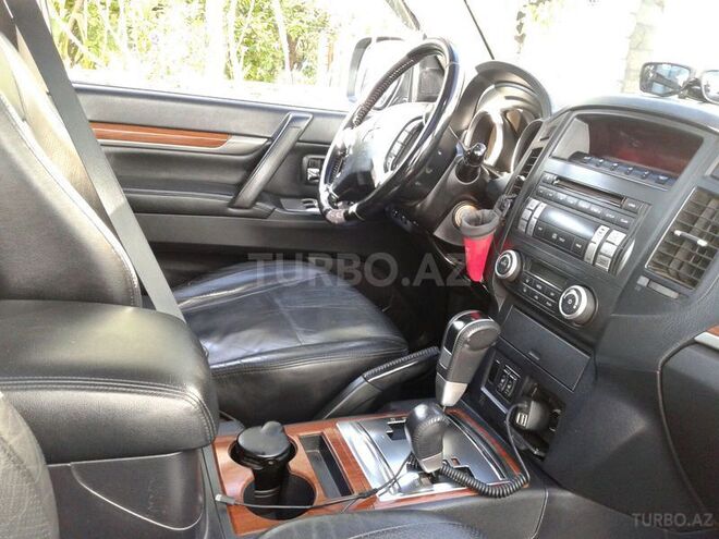 Mitsubishi Pajero 2007, 140,000 km - 3.0 l - Bakı