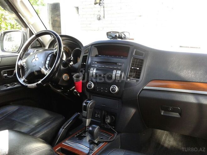 Mitsubishi Pajero 2007, 140,000 km - 3.0 l - Bakı