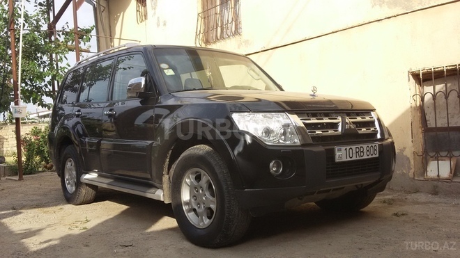 Mitsubishi Pajero 2007, 11,200 km - 0.3 l - Bakı