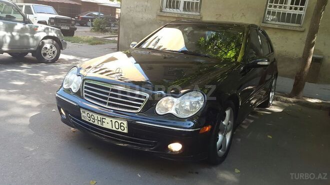 Mercedes C 230 2005, 260,000 km - 2.5 l - Bakı