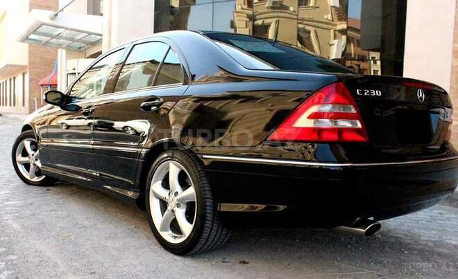 Mercedes C 230 2005, 260,000 km - 2.5 l - Bakı