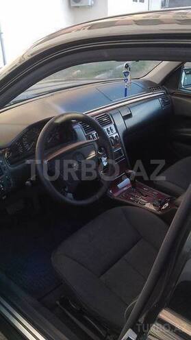 Mercedes E 200 1999, 257,000 km - 2.0 л - Bakı