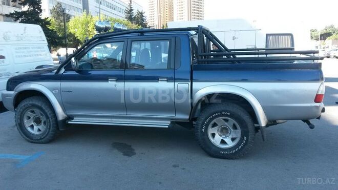 Mitsubishi L200 2003, 190,000 km - 2.5 l - Bakı