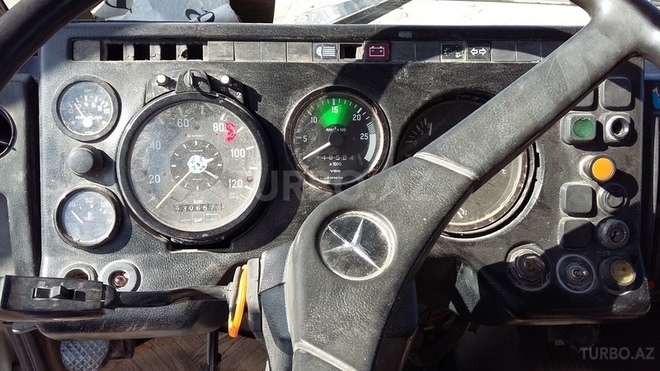Mercedes Axor 1840 1979, 350,000 km - 4.3 l - Bakı