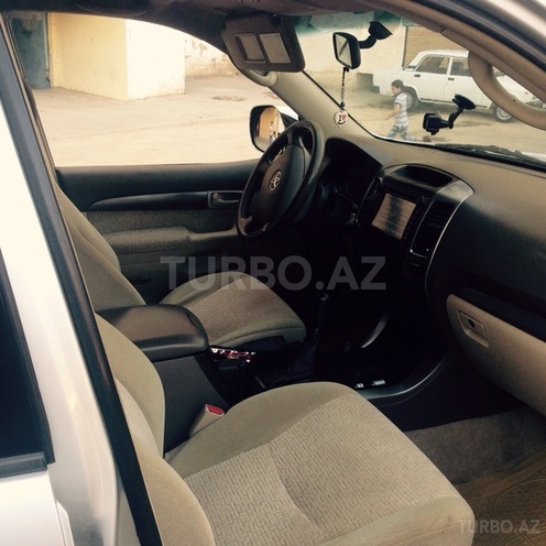 Toyota Prado 2003, 267,000 km - 2.7 l - Bakı
