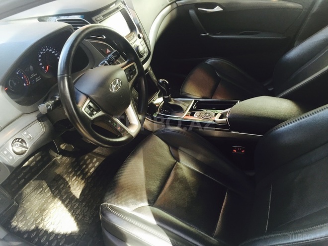Hyundai i40 2013, 29,100 km - 2.0 l - Bakı