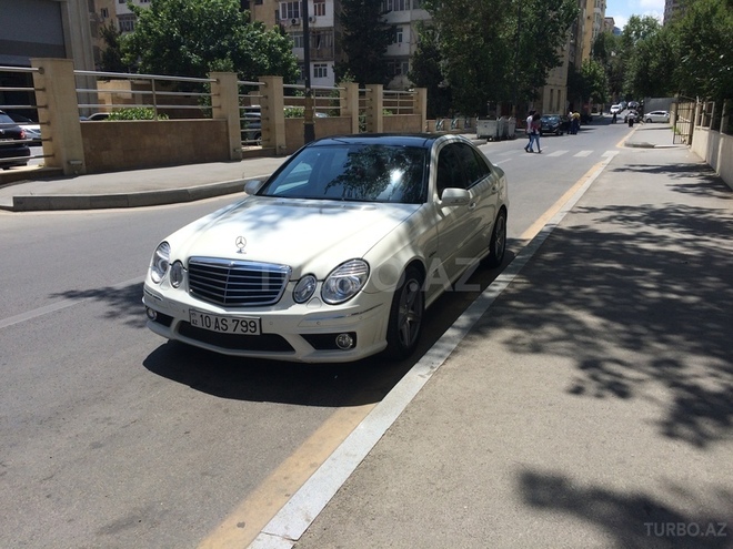 Mercedes E 350 2008, 87,000 km - 3.5 l - Bakı