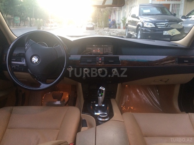 BMW 525 2008, 147,000 km - 2.5 l - Bakı