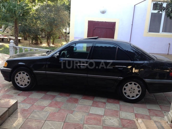 Mercedes C 230 1997, 168,000 km - 2.3 l - Bakı