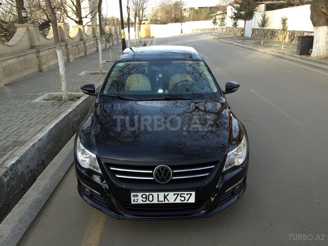 Volkswagen Passat 2011, 56,000 km - 2.0 л - Bakı