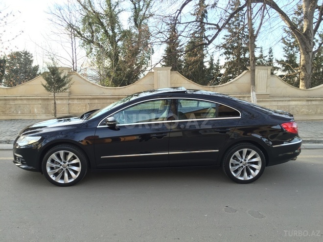 Volkswagen Passat 2011, 56,000 km - 2.0 л - Bakı