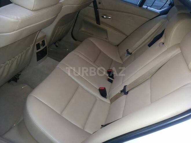 BMW 525 2006, 173,491 km - 2.5 l - Bakı