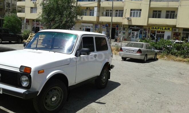 LADA (VAZ) Niva 1986, 300,000 km - 1.7 l - Bakı