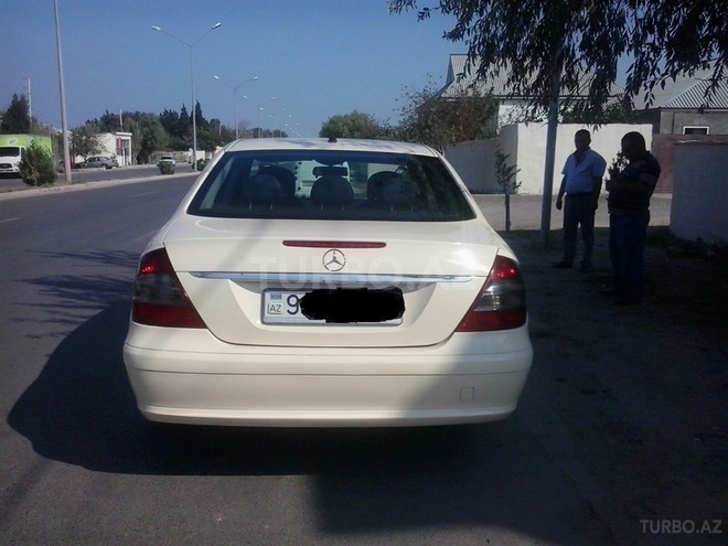 Mercedes E 220 2007, 390,000 km - 2.2 l - Bakı