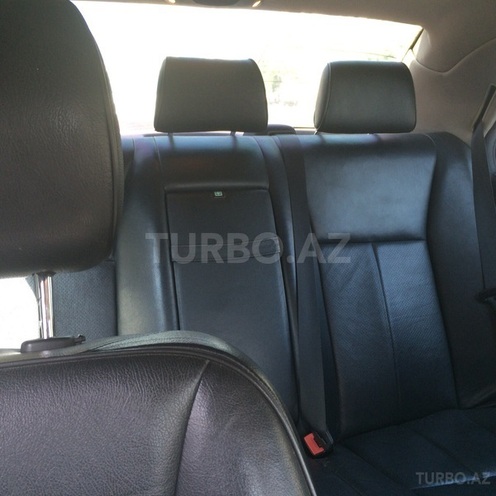 Mercedes E 240 1999, 211,000 km - 2.4 l - Bakı